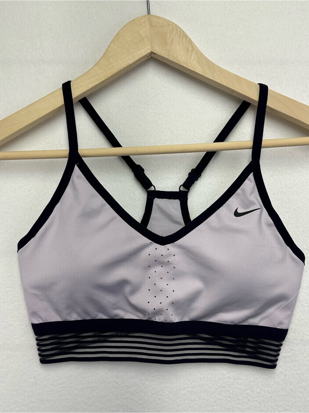 Nike Women's Light Purple Strappy Sports Bra